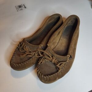 Minnetonka moccasins